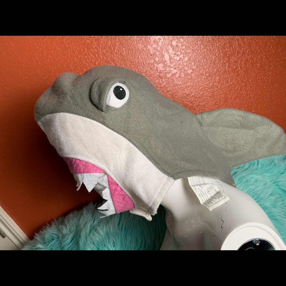 Sharks 🦈 cap . - Picture 6 of 8